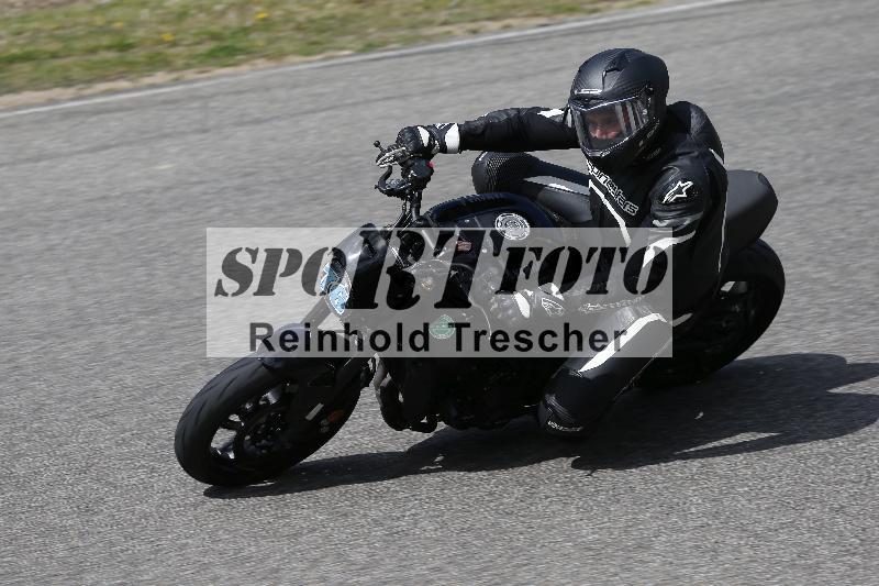 /09 19.04.2026  Caremotion get faster ADR/Gruppe gruen/76